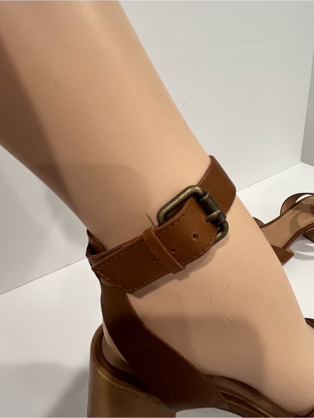 MADEWELL Brown Leather Ankle-Strap Block Heel Sandals - Picture 3 of 8